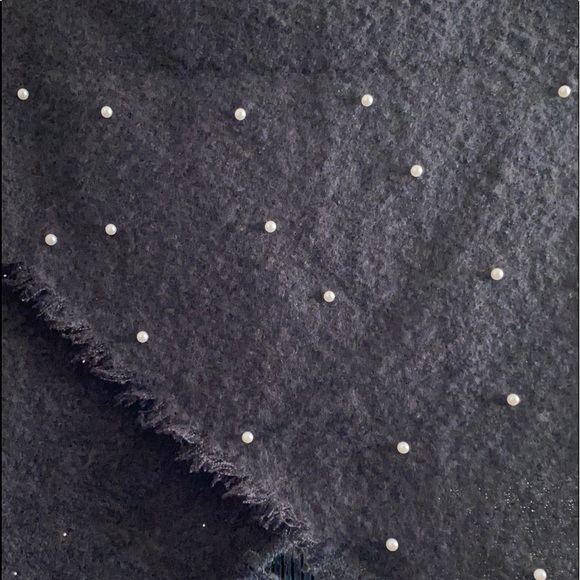 INC Faux-Pearl-Embellished Bouclé Bias Wrap - Picture 4 of 6